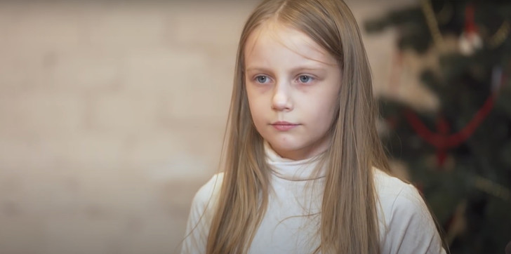 7-летняя дочка Тепляковых окончила 9 классов: в семье появился еще один вундеркинд