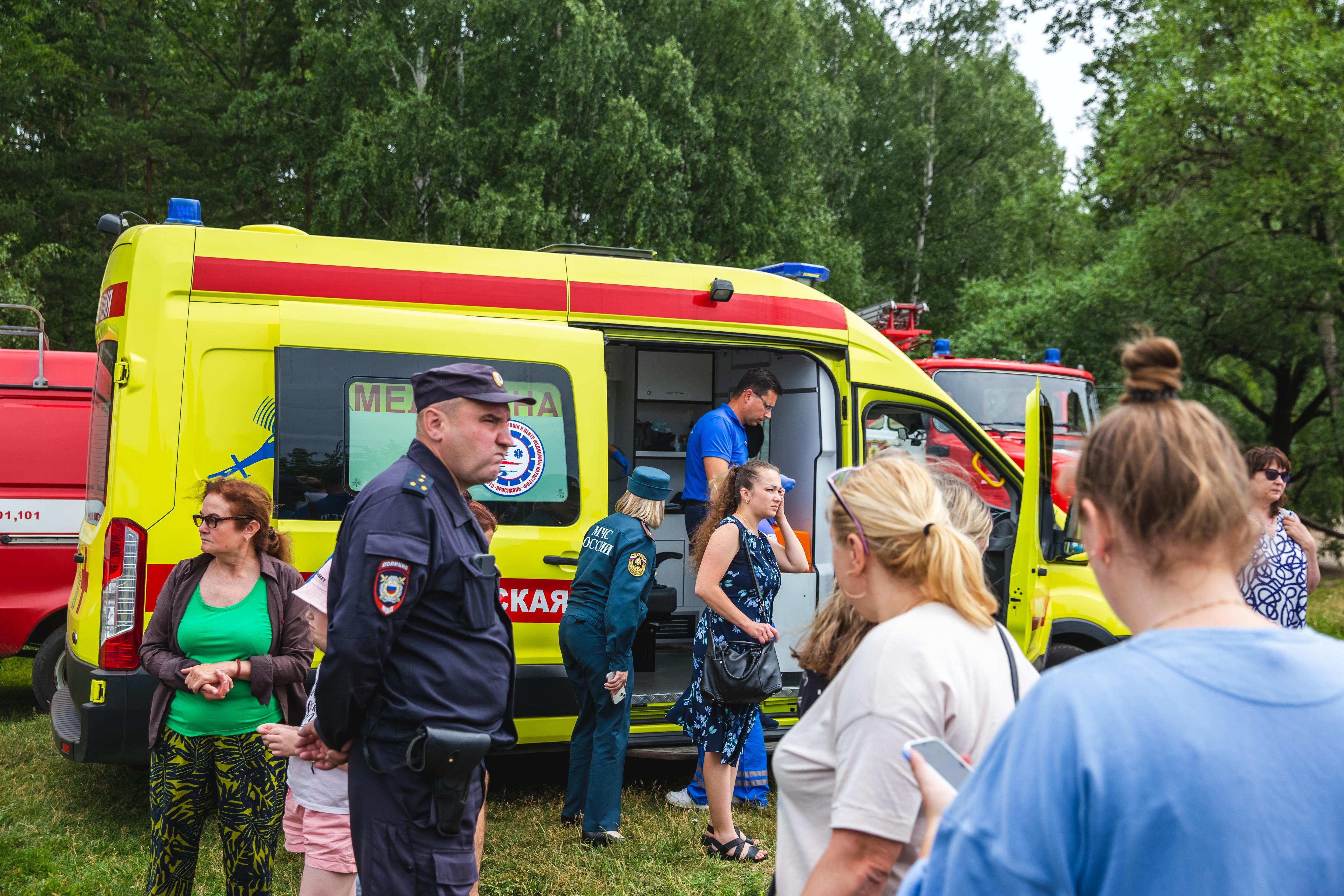 Дроны ударили по югу: в Геленджике погибли люди, среди раненых дети