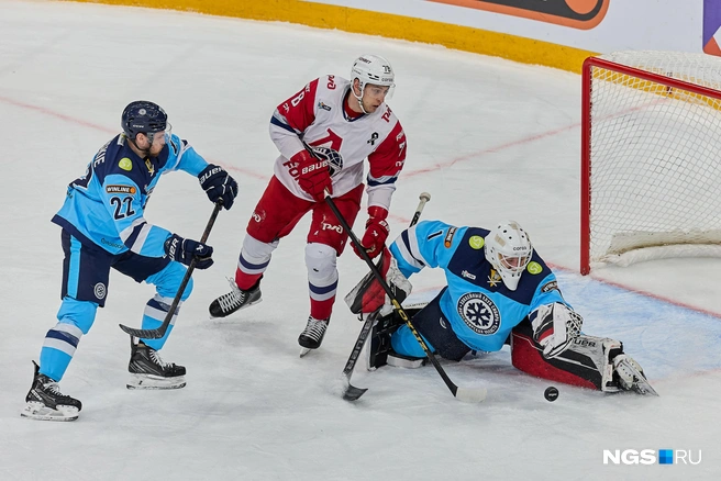 На 33-й минуте Мартин Гернат вывел красно-зеленых вперед | Источник: Александр Ощепков / NGS.RU