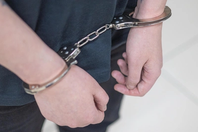 Приморца месяц удерживали в рабстве на золотодобывающем участке