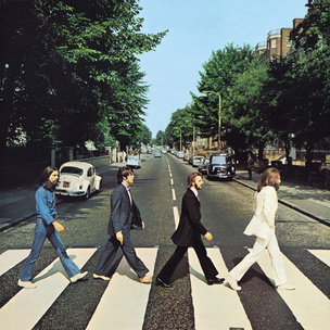Трек дня: «Her Majesty» от The Beatles, посвященный королеве Елизавете II 🎧