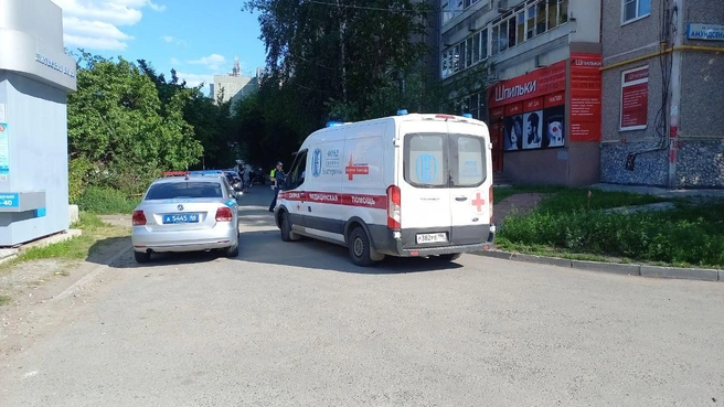 На место вызвали скорую помощь, но спасти пенсионерку не удалось | Источник: Госавтоинспекция Екатеринбурга