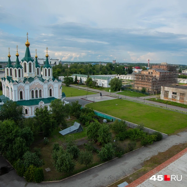 Вид с Юго-западной башни | Источник: Надежда Тихомирова / 45.RU
