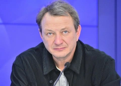 Брат Башарова заявил, что актер опозорил его перед семьей: «Сказал, что я все пропил, а я инвалид и не пью»