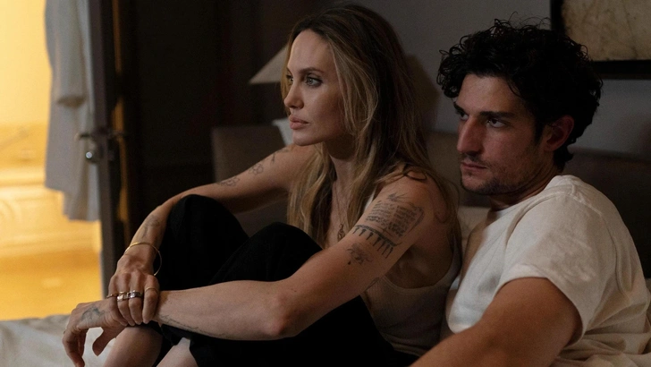 Кадр из фильма «Кутюр»