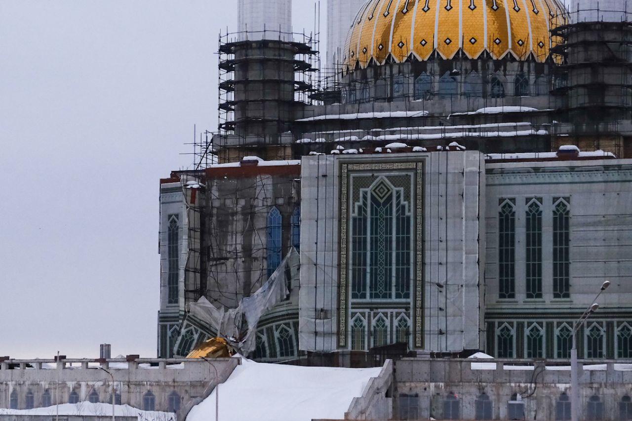 Фотографии мечети «Ар-Рахим» в Уфе с разрушенным минаретом - 13 марта 2023  - УФА1.ру