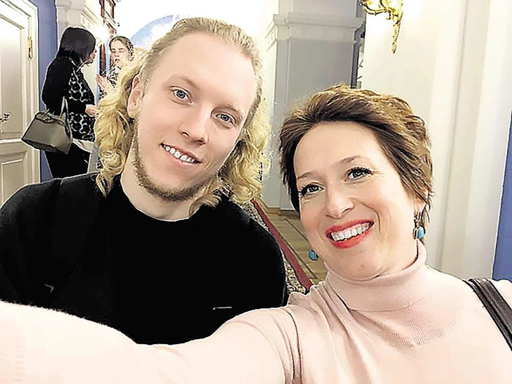 Дочь Васильева отмечала, что за шесть лет рядом с внуком дедушка дал Коле больше, чем многие отцы