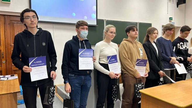 Где челябинской молодежи платят за успешную учебу и дают работу мечты | Источник: «Интерсвязь»