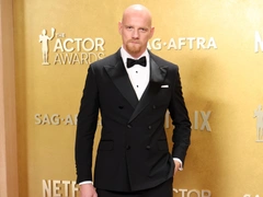 Ну наш! Юрий Колокольников блистает на Actor Awards