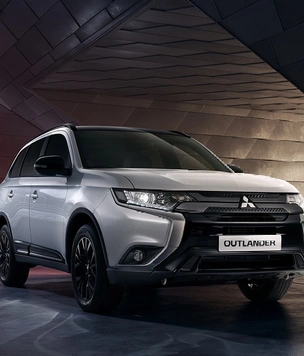 11 черных меток Mitsubishi Outlander Black Edition