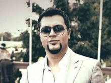Алексей Чумаков замахнулся на великого певца
