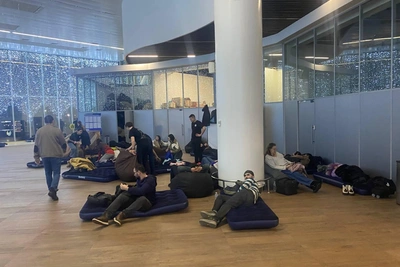 Самолет из Волгограда в Москву сел в Нижнем Новгороде из-за дронов