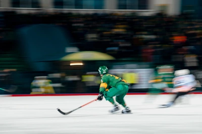 «Водник» и «Ак Барс Динамо» сыграли в Казани: первый гол забил Дергаев