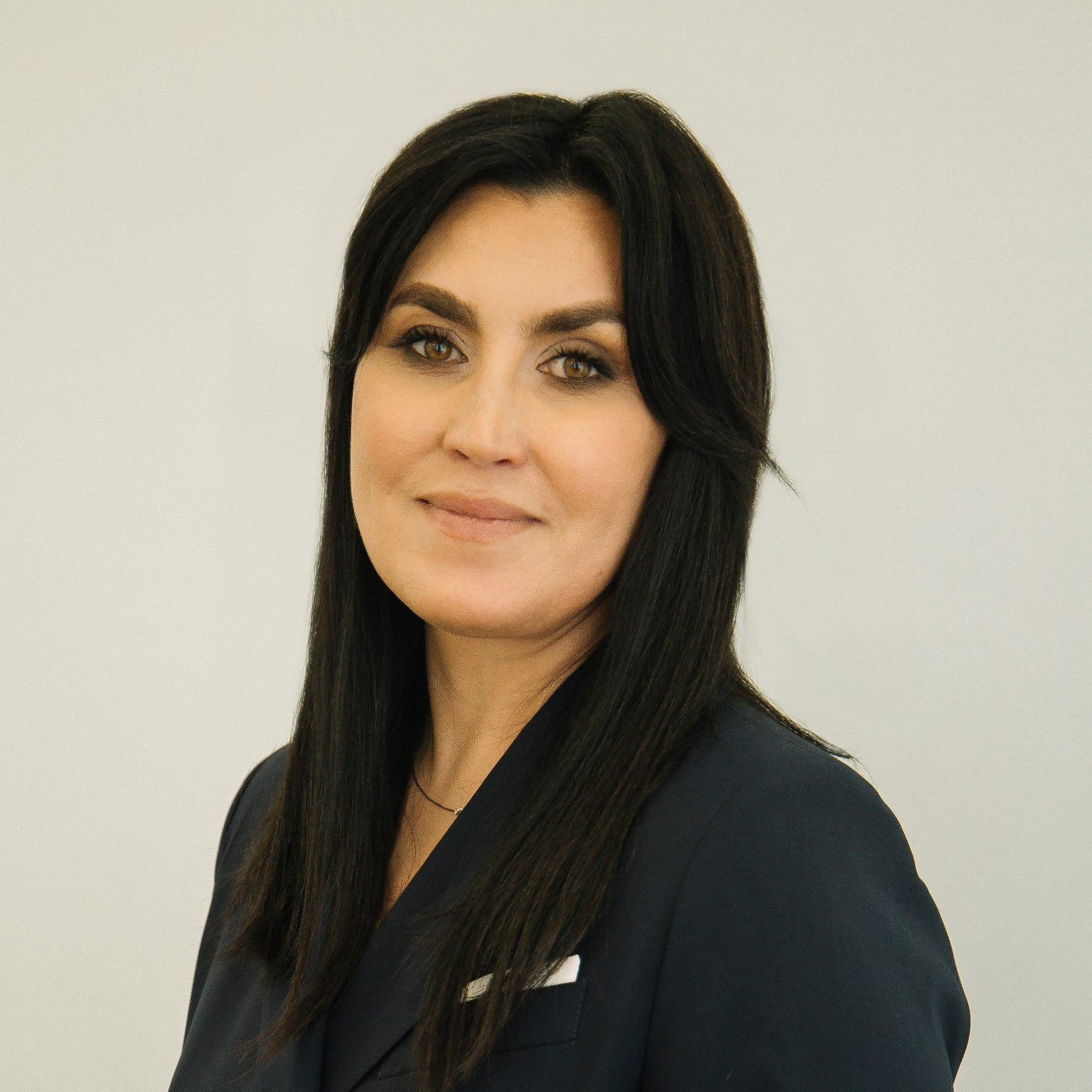 <p>Анна Долина</p>