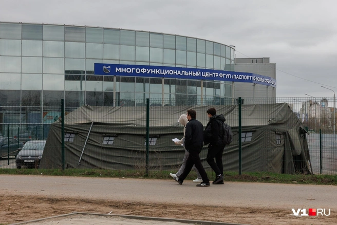 На каких условиях МВД занимает здание, принадлежащее экс-депутату, не уточняется | Источник: Алексей Волхонский / V1.RU