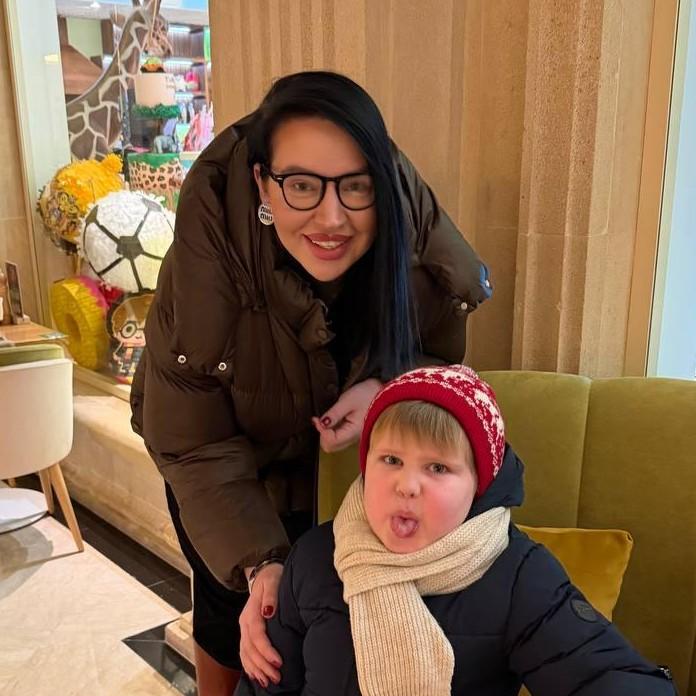 Черно грозит лишение родительских прав, Оганесяна обвиняют в незаконных сборах: в «Пусть говорят» критикуют горе-родителей