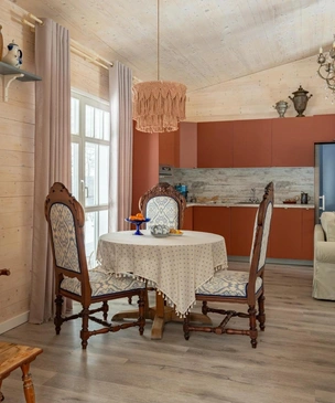 Тихая архитектура: гостевой дом 70 м² в Зеленогорске