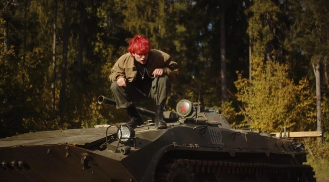 Песня вышла 10 октября | Источник: ТОМ КОСМОС / Vk.com