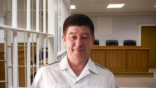 В клетке золотой: какой срок хотят дать экс-главе экзаменационного отдела ГИБДД Башкирии Шайбакову