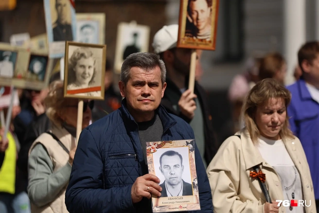 Люди гордятся подвигом своих предков | Источник: Александр Куренной / 76.RU