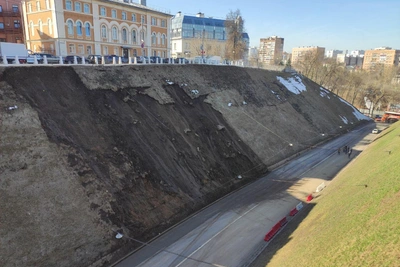 Зеленский съезд в Нижнем закрыт из-за схода грунта