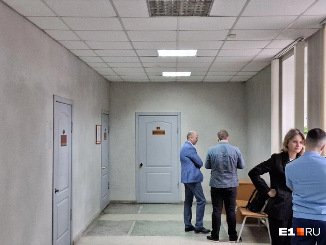 Андрей Дьяков чувствовал себя спокойно перед заседанием | Источник: читатель Е1.RU
