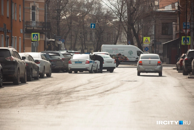 Отремонтированная улица Свердлова тоже в целом выглядит прилично | Источник: Даниил Конин / «ИрСити»
