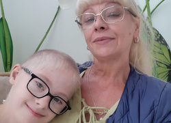 «Когда сыну поставили диагноз, у меня была жуткая депрессия — помощи не было ниоткуда»: монолог мамы ребенка с синдромом Дауна