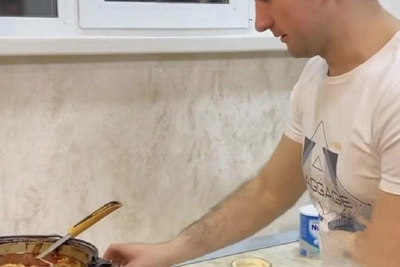 Волгоградский блогер делится рецептом борща в печи