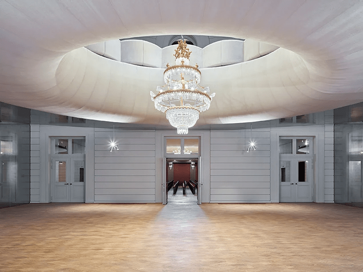 Herzog & de Meuron: реконструкция концертного зала XIX века