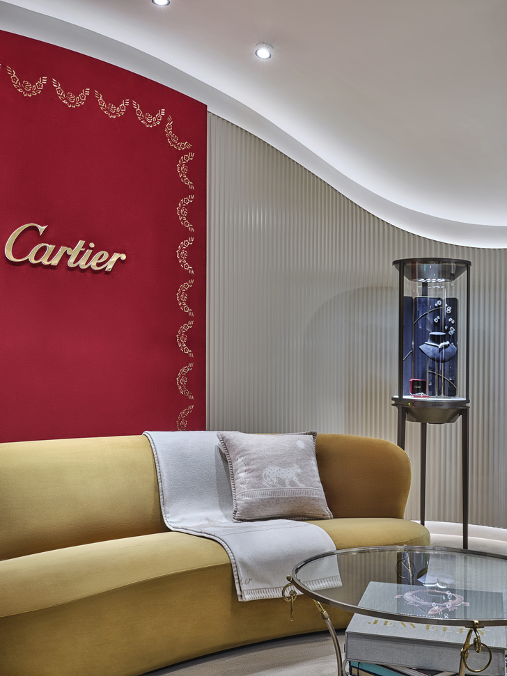 Фото №4 - В московском бутике Cartier открылась «Комната подарков»