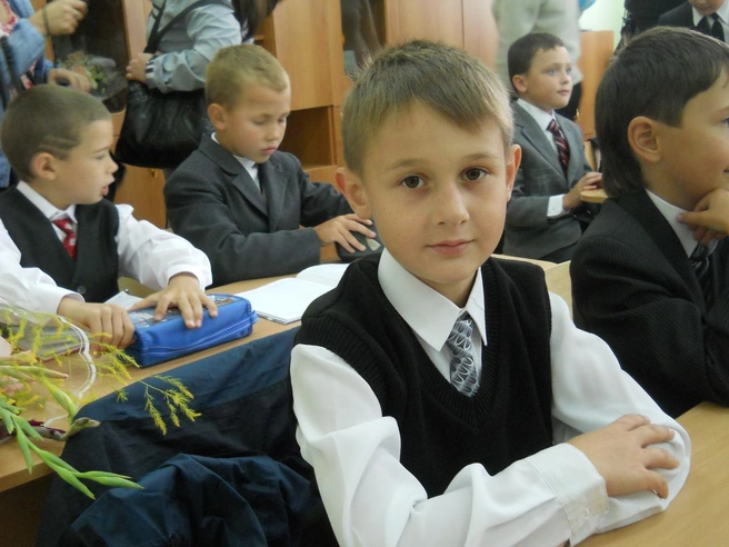 Саша родился и вырос в Нижнем Тагиле | Источник: sasha.vizual / Instagram*