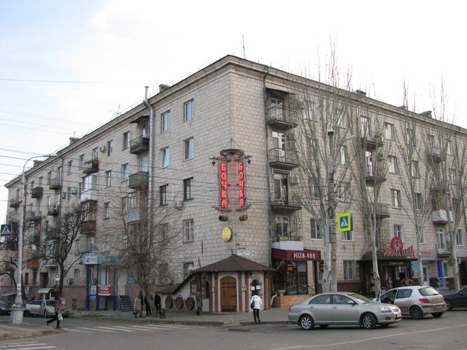 От горячей воды пострадали как минимум три квартиры в доме в самом центре Волгограда | Источник: Константин Завриков / V1.RU