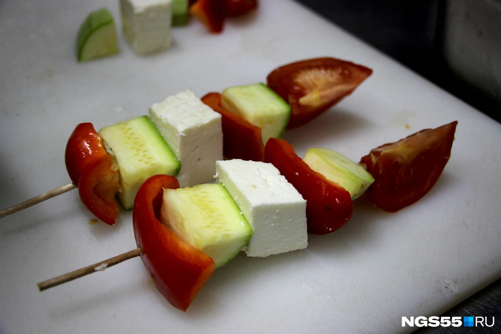 Не знаете, что сделать с кабачками, когда классические рецепты уже надоели? У нас на этот случай есть пять заманчивых рецептов | Источник: Ирина Алексеева / NGS55.RU