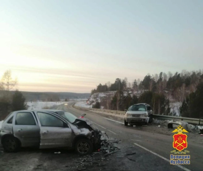 Водитель Opel и 29-летняя пассажирка этого автомобиля погибли на месте до приезда медиков | Источник: www.city-n.ru