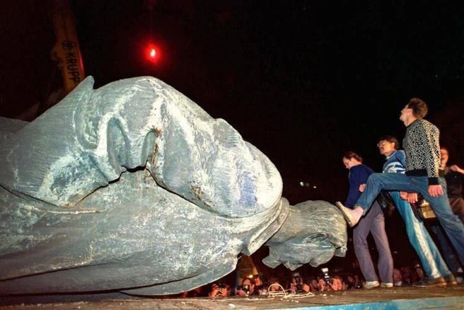 За этот кадр Земляниченко получил Пулитцеровскую премию в 1992 году | Источник: Александр Земляниченко, Associated Press