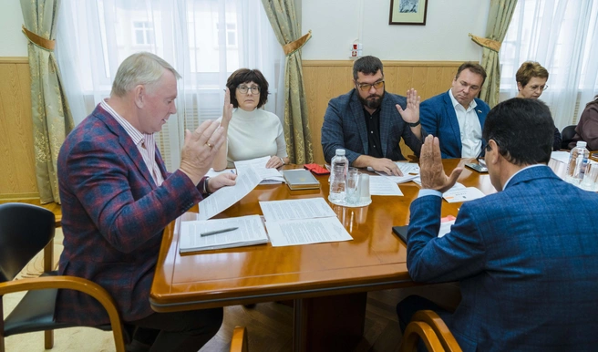 Источник: Законодательное собрание Оренбургской области&nbsp;— Владимир Жидов