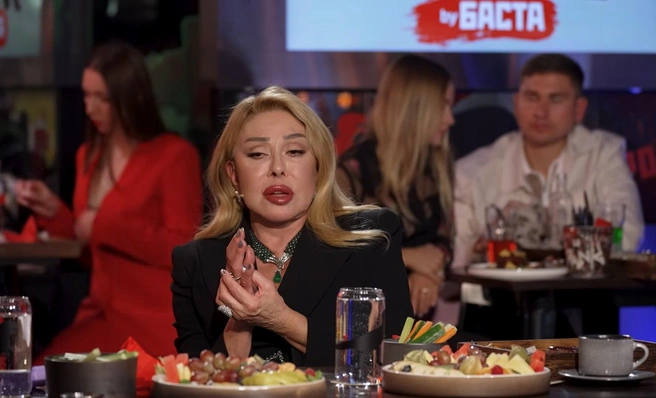 Любовь Успенская рассказала о самом опасном корпоративе | Источник: «Вопрос Ребром» / Vk.com