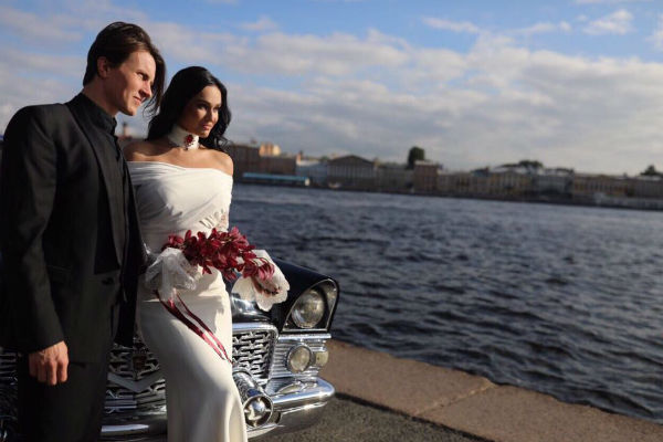 Алена и Алексей решили пожениться еще в начале лета