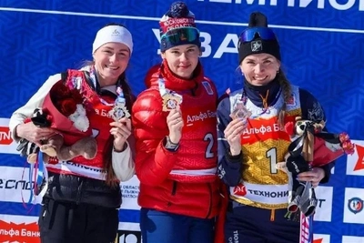 Сахалинская биатлонистка выиграла серебро на ЧР