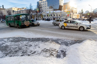 Yekaterinburg Residents Outraged by Soaring Taxi Fares