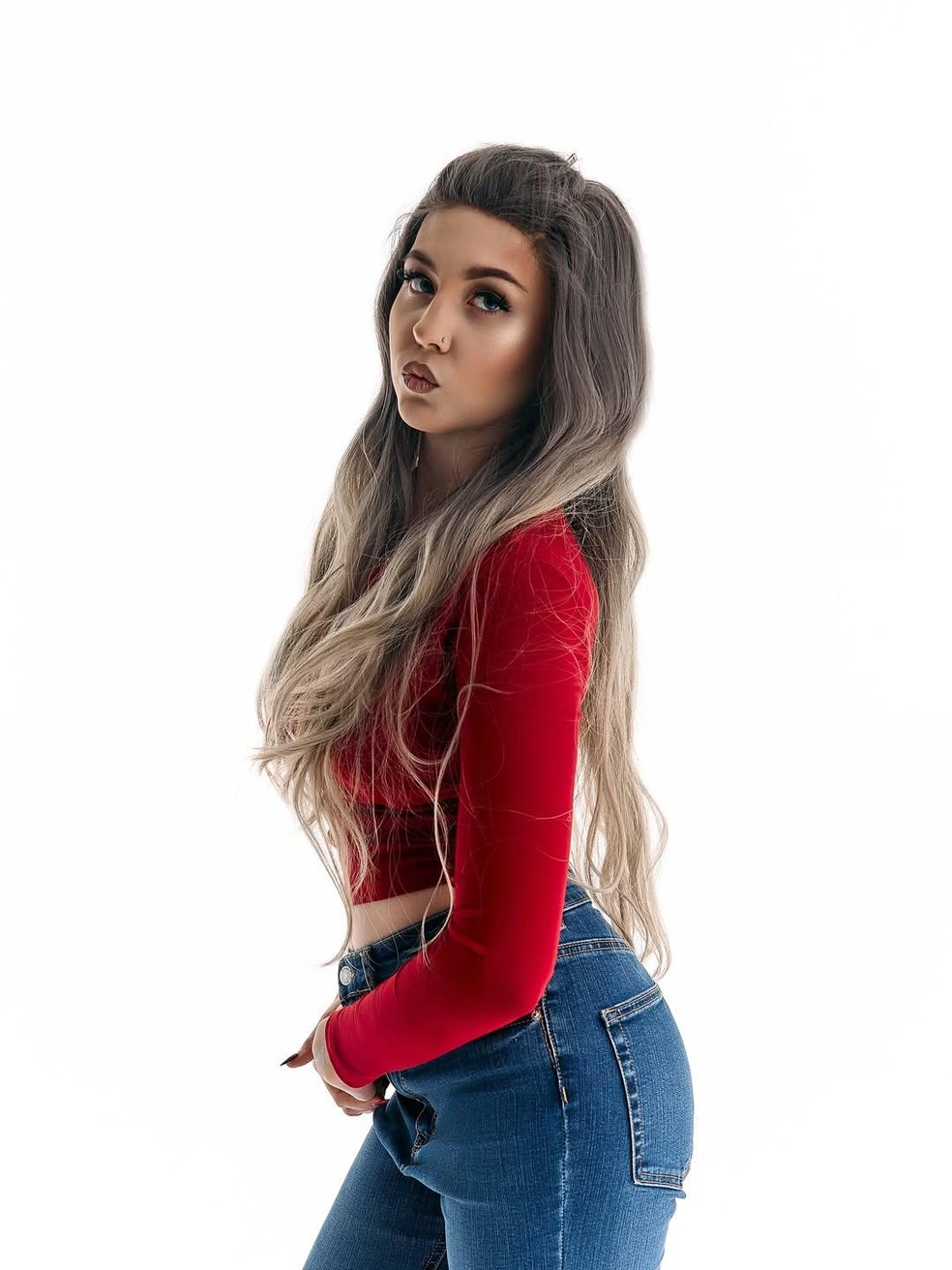 Источник: ray_musicofficial / Instagram (экстремистская организация, деятельность запрещена на территории РФ)