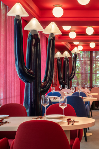В Шанхае открылся бар по дизайну Хайме Айона