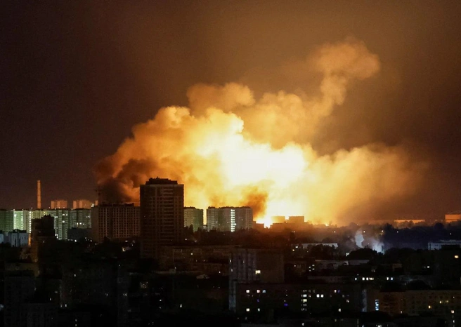 Иностранные СМИ публикуют последствия удара | Источник: Reuters.com