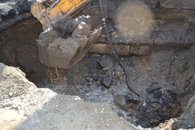 В Кургане устраняют засоры канализации