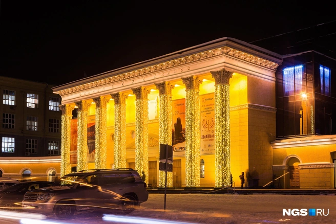 Основанный в 1926 году как «Пролеткино», кинотеатр «Победа» сейчас является одним из старейших действующих кинотеатров страны | Источник: Ольга Бурлакова / NGS.RU