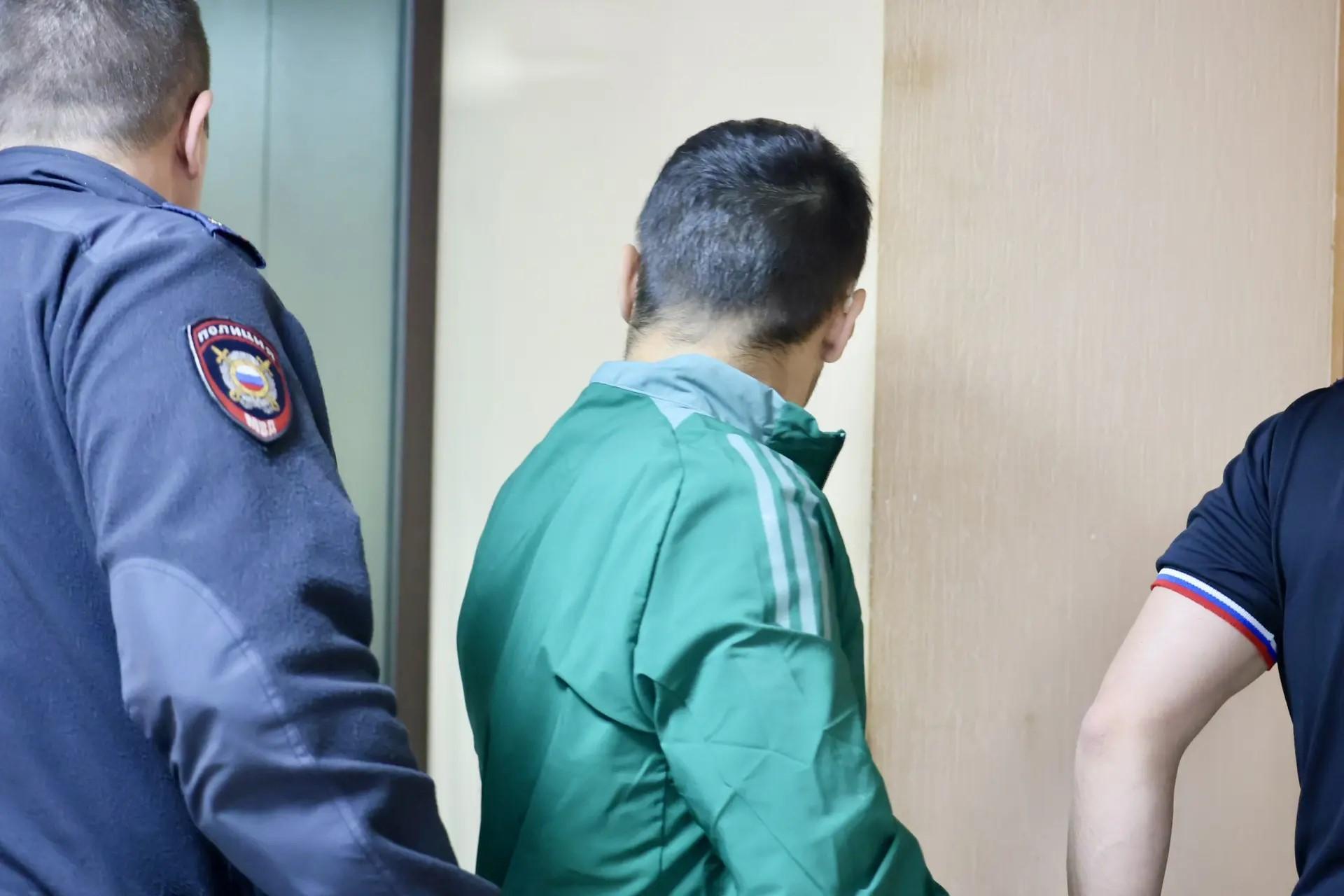 «Шел по улице и увидел конфликт». По обвинению в убийстве в Челябинске арестовали флориста