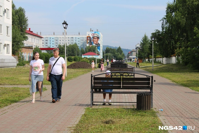 Для небольшого города здесь довольно много мест для прогулок и отдыха | Источник: Игорь Епифанцев / NGS42.RU