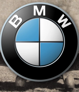 Почему эмблема BMW — это не пропеллер