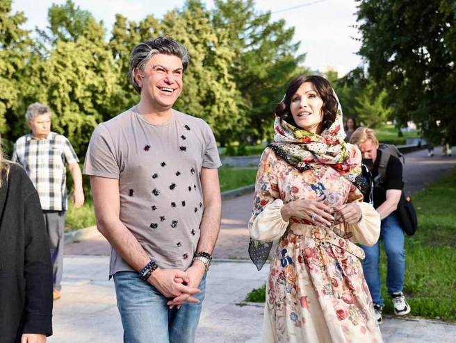 В дни фестиваля Николай Цискаридзе успел прогуляться по Челябинску | Источник: Ирина Текслер / Telegram.com